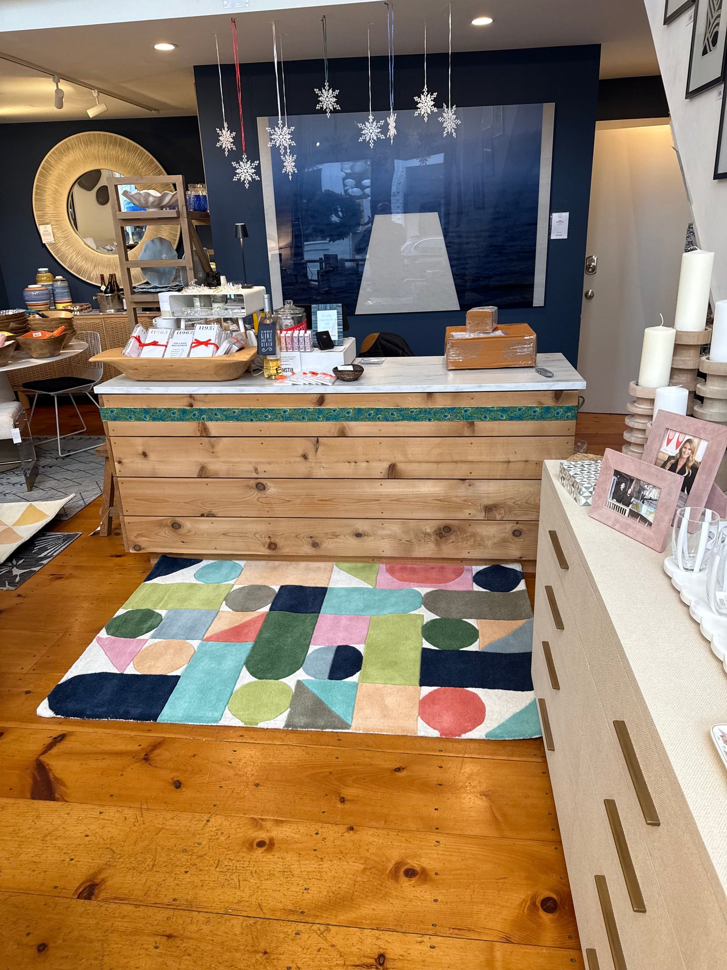 Tapis en laine de couleur géométrique