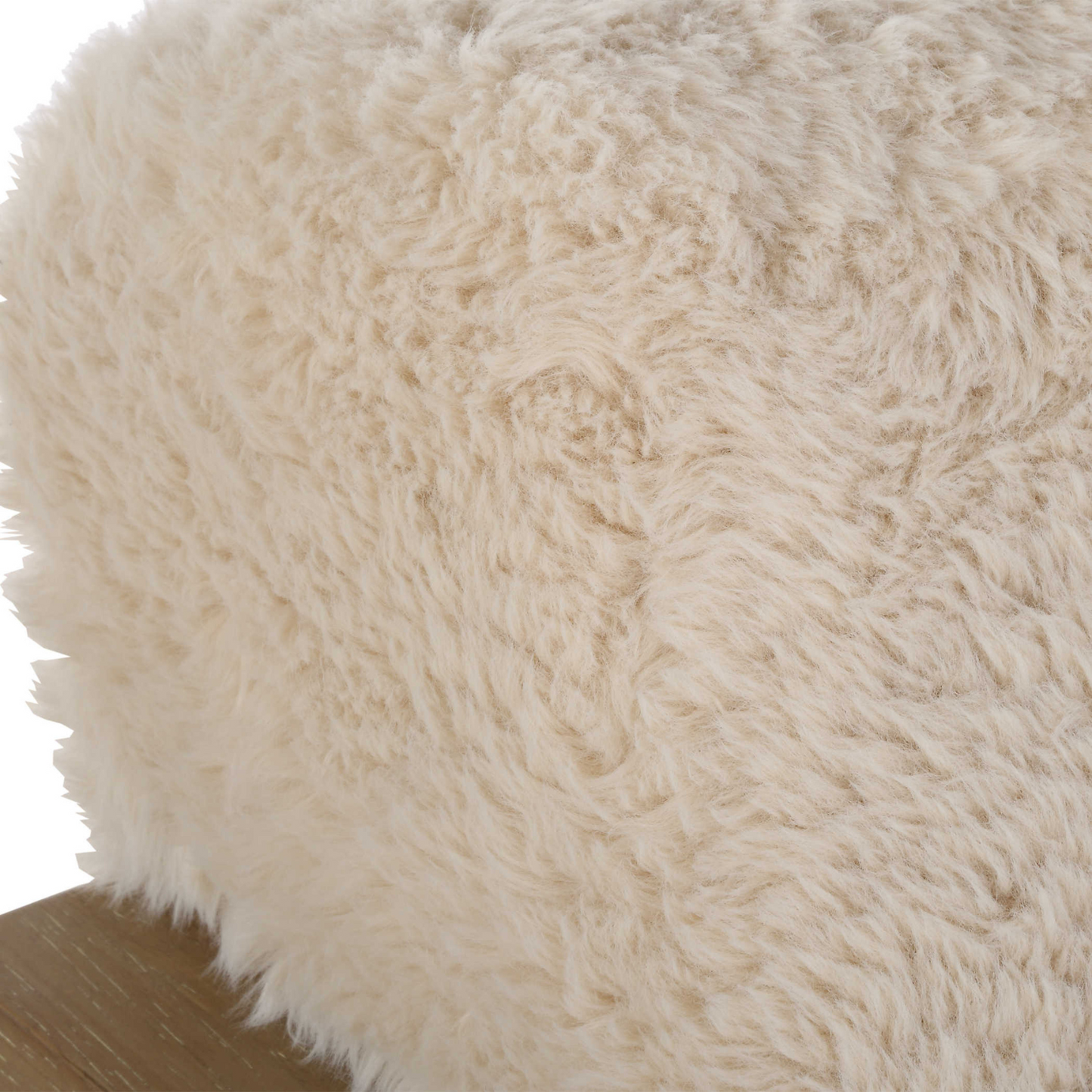 Fauteuil d'appoint en fausse peau de mouton
